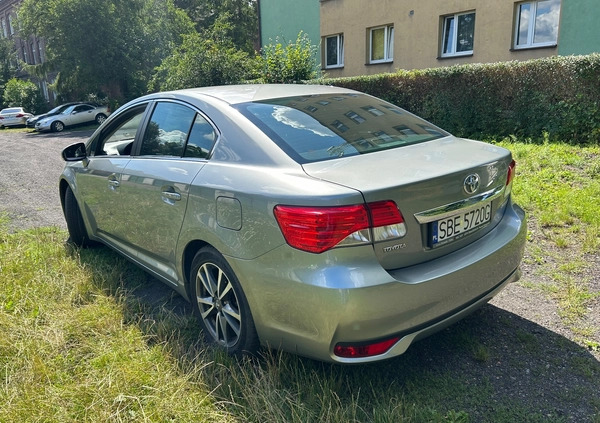 Toyota Avensis cena 36500 przebieg: 194000, rok produkcji 2013 z Będzin małe 781